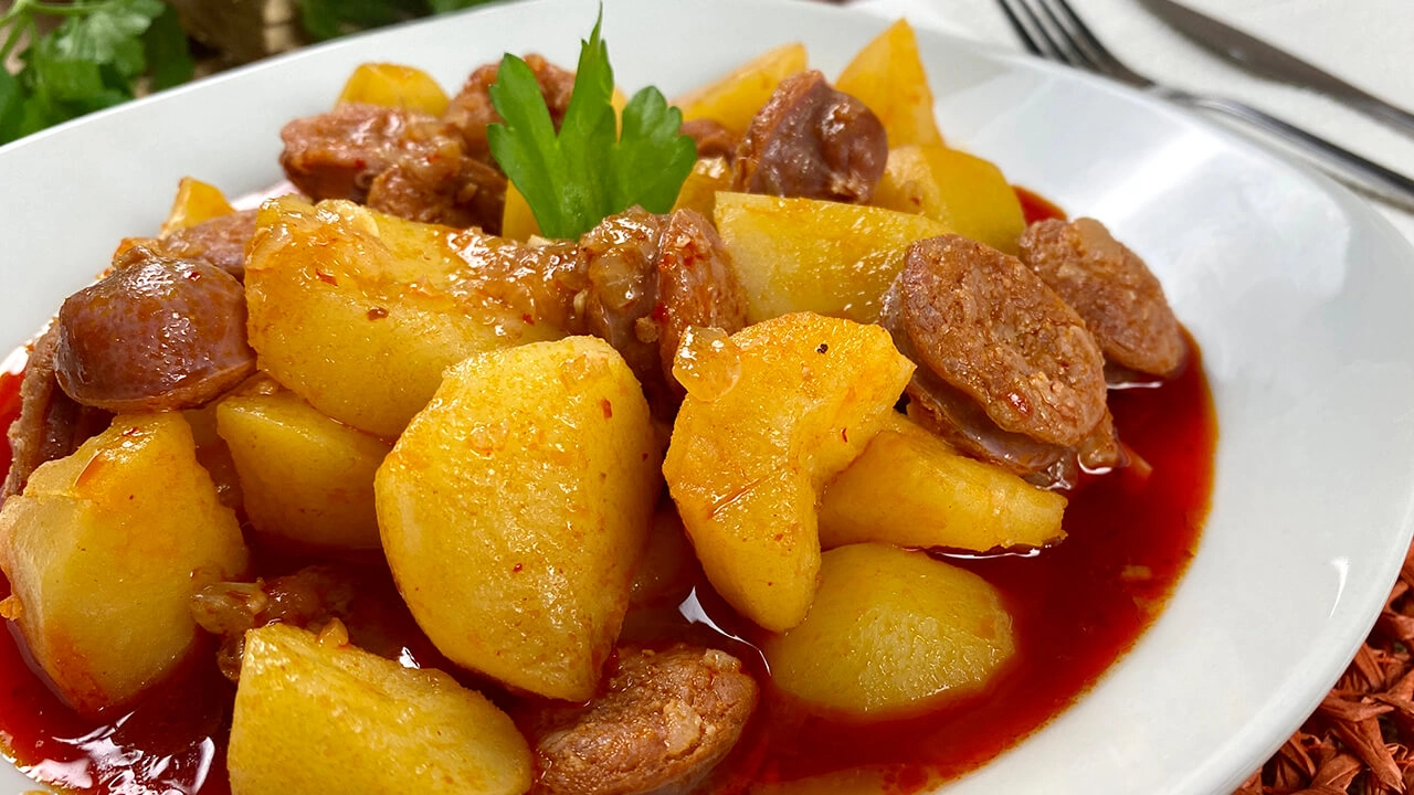 Patatas A La Riojana Guiso De Patatas Con Chorizo