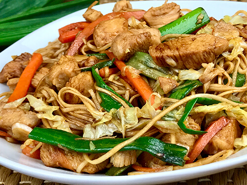 Introducir 33+ imagen noodles chinos con pollo